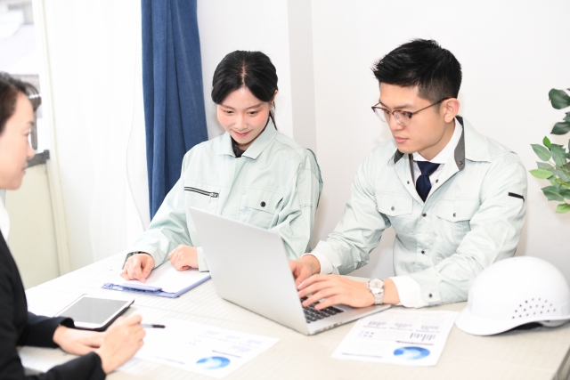 ＜第二新卒/完全未経験OK＞【建築施工管理】直行直帰可/平均残業15H/働きながら資格取得できます