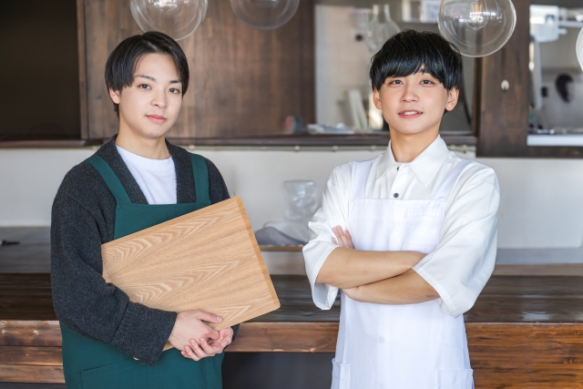 神戸駅近くのカフェ/ホールorキッチンスタッフ