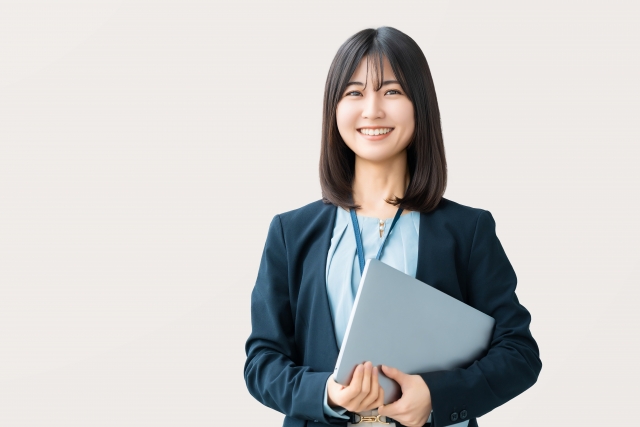 未経験歓迎！【2023年7月に上場企業】医療・介護・ 保育などの各業界特化のキャリアアドバイザー