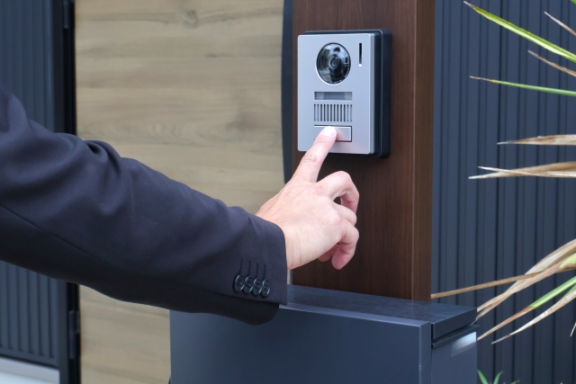 インセンティブで年収1000万円を目指す！／独り立ちまで安心研修あり！／新聞営業職（近畿・中国・四国・北陸）