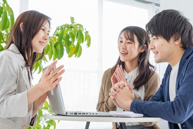 【大阪】Web商品の提案営業／未経験でも月給28万円／給与水準が高く毎月昇給可 | ホワイト企業認定 設立以来17期連続黒字・売上100億円